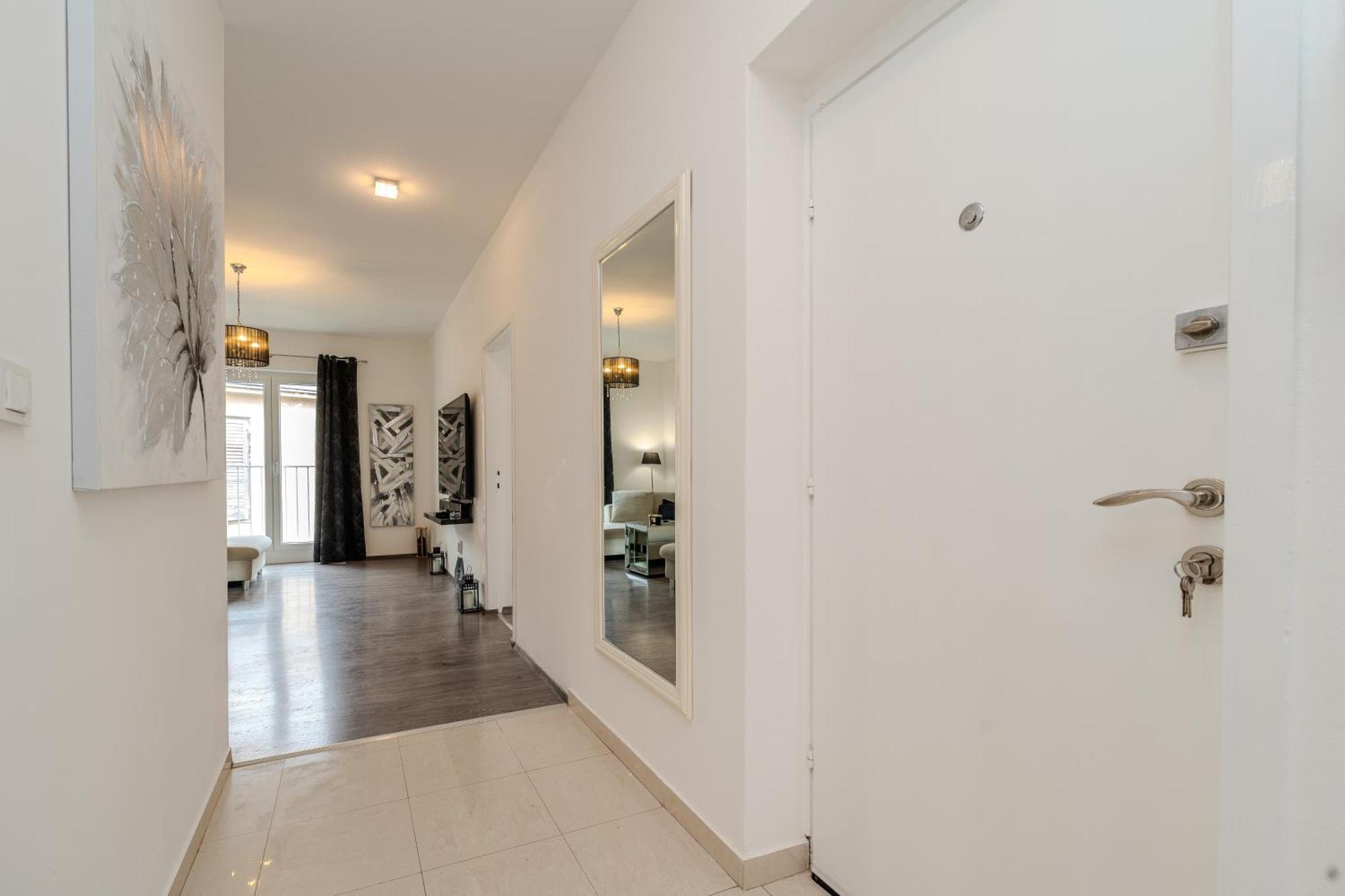 Zadar Center Apartment Verdi,Big & Cosy 外观 照片